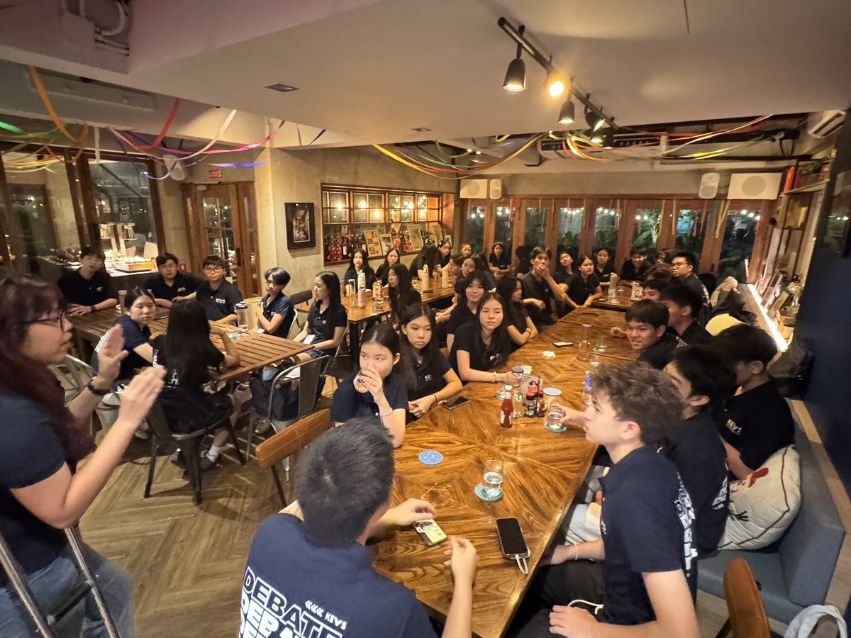 The KEV'S community together at a team dinner